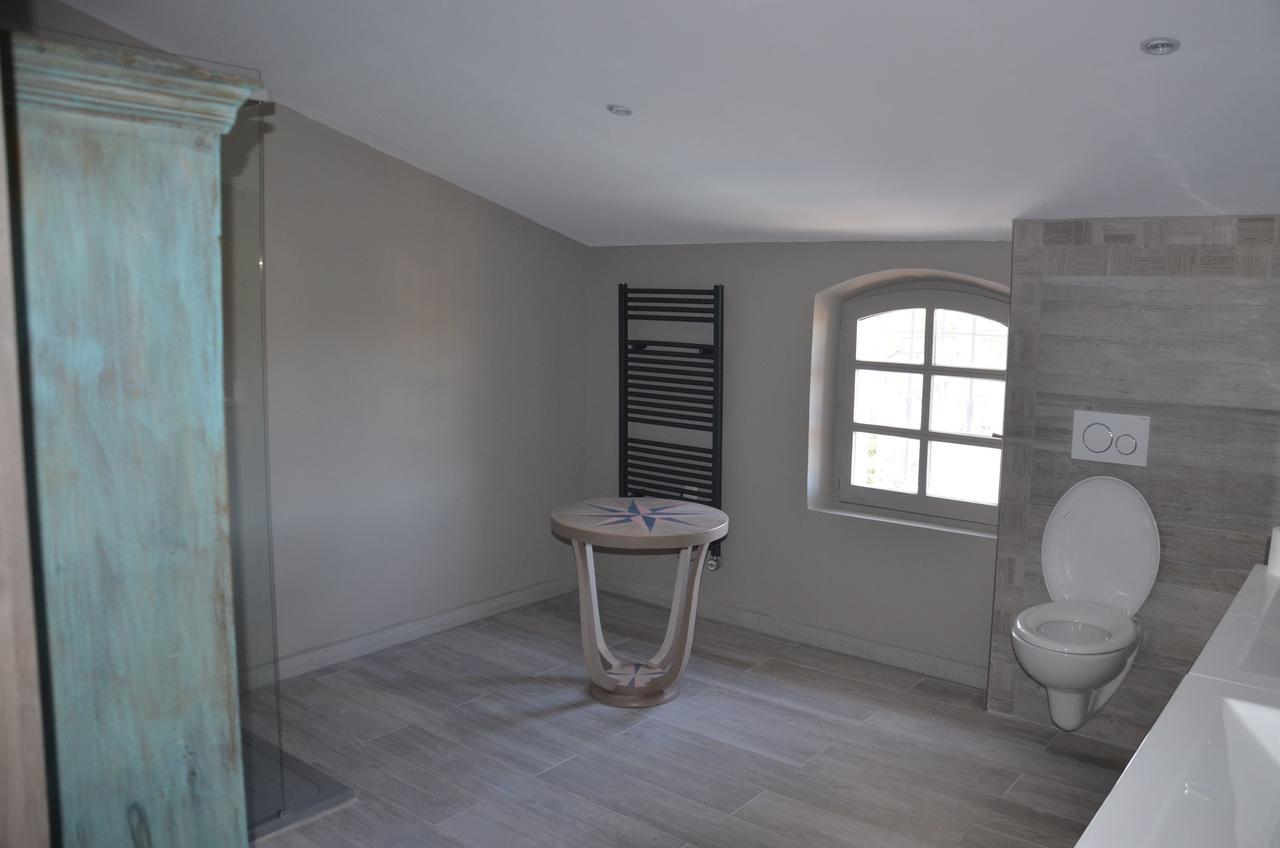 Belle Maison Avec Piscine Dans Les Hauteurs A Saint Raphael 外观 照片